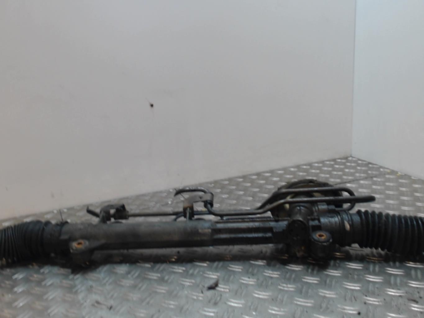 Cremaillere assistee FORD FIESTA 4 PHASE 2 Essence - 1
