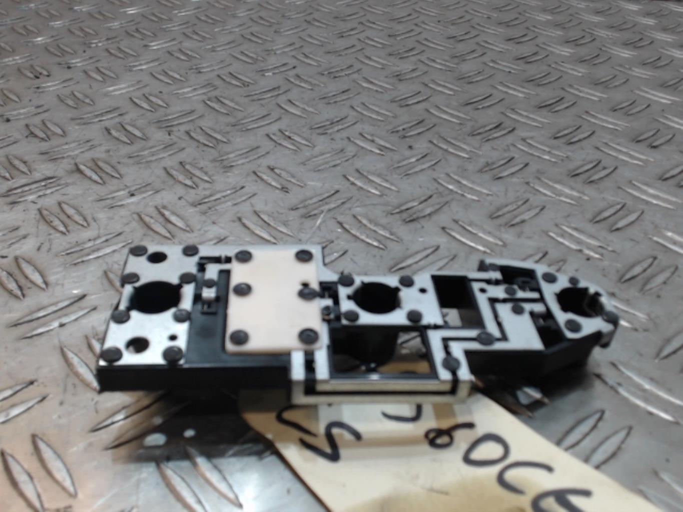 Base portalampade fanale posteriore destro CITROEN C5 1 PHASE 2 Diésel - 1