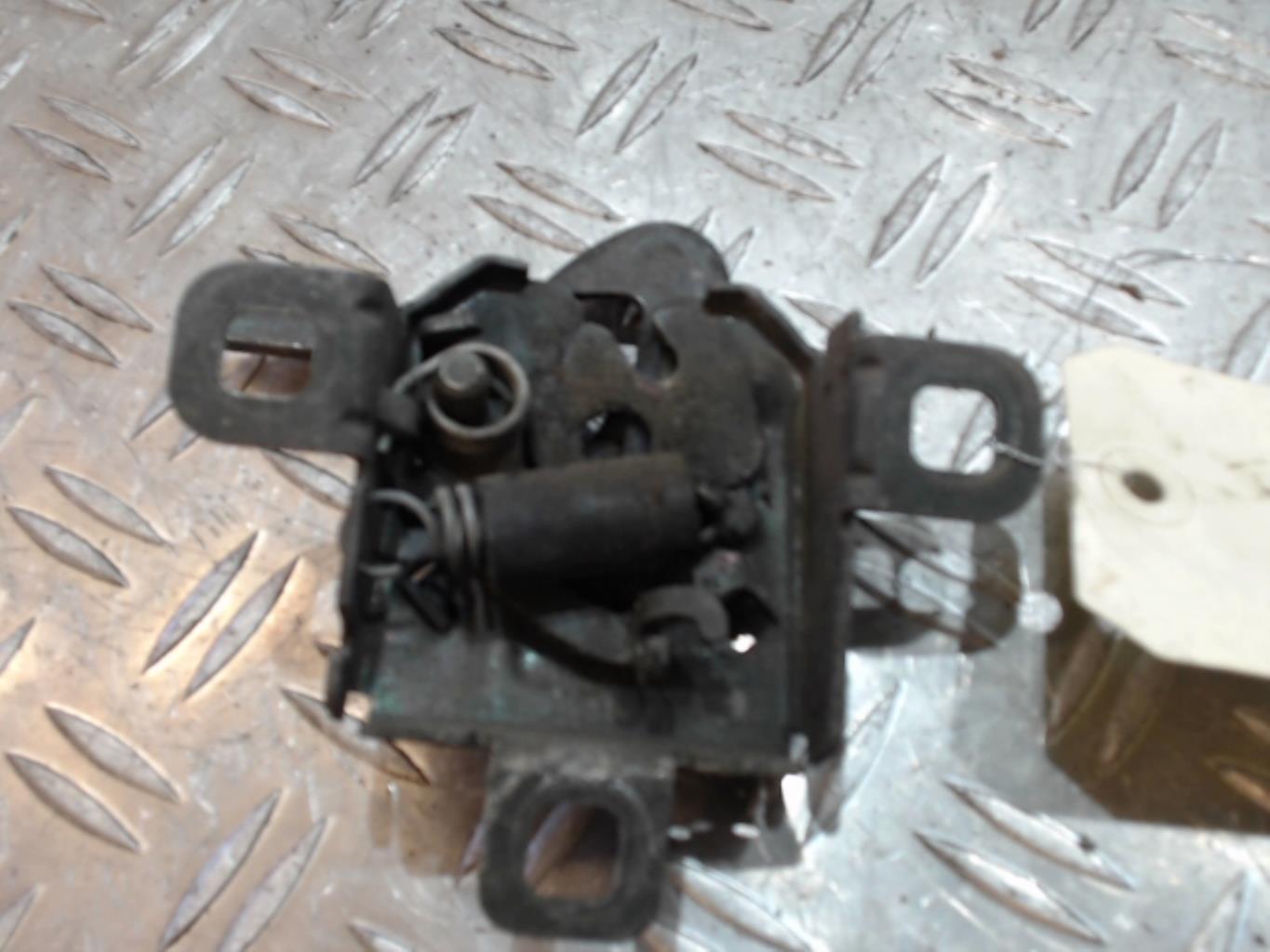 Serrure de capot FIAT PANDA 2 PHASE 1 Diesel - 1