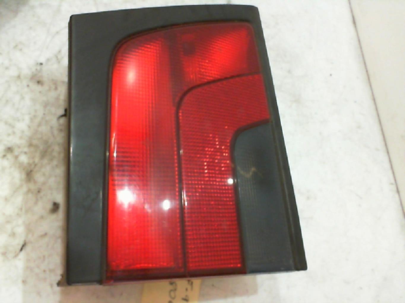Fanale posteriore principale sinistro (luci) PEUGEOT 806 PHASE 1 Diésel - 1