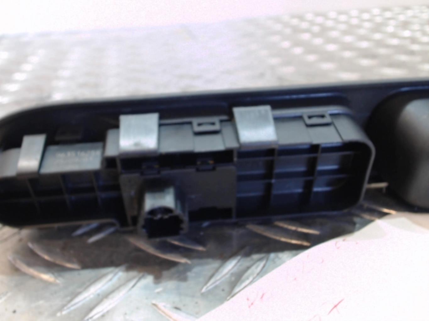 Interruttore lavacristalli anteriore destro PEUGEOT 307 PHASE 1 Diésel - 1