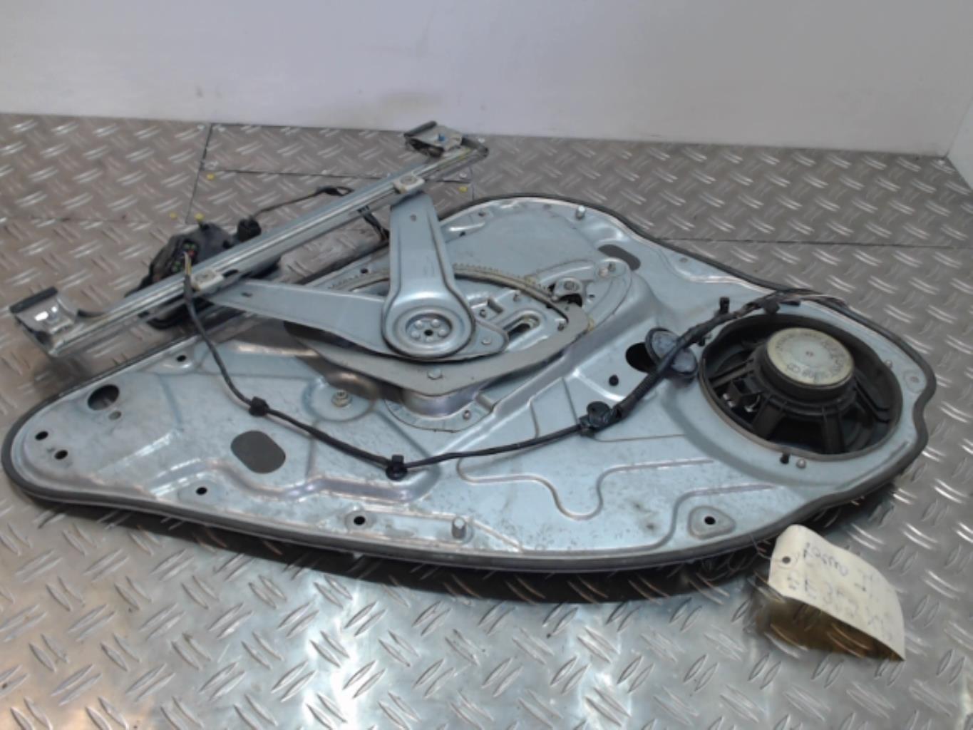 Alzacristalli elettrico posteriore destro FORD FOCUS 2 PHASE 1 Diésel - 1