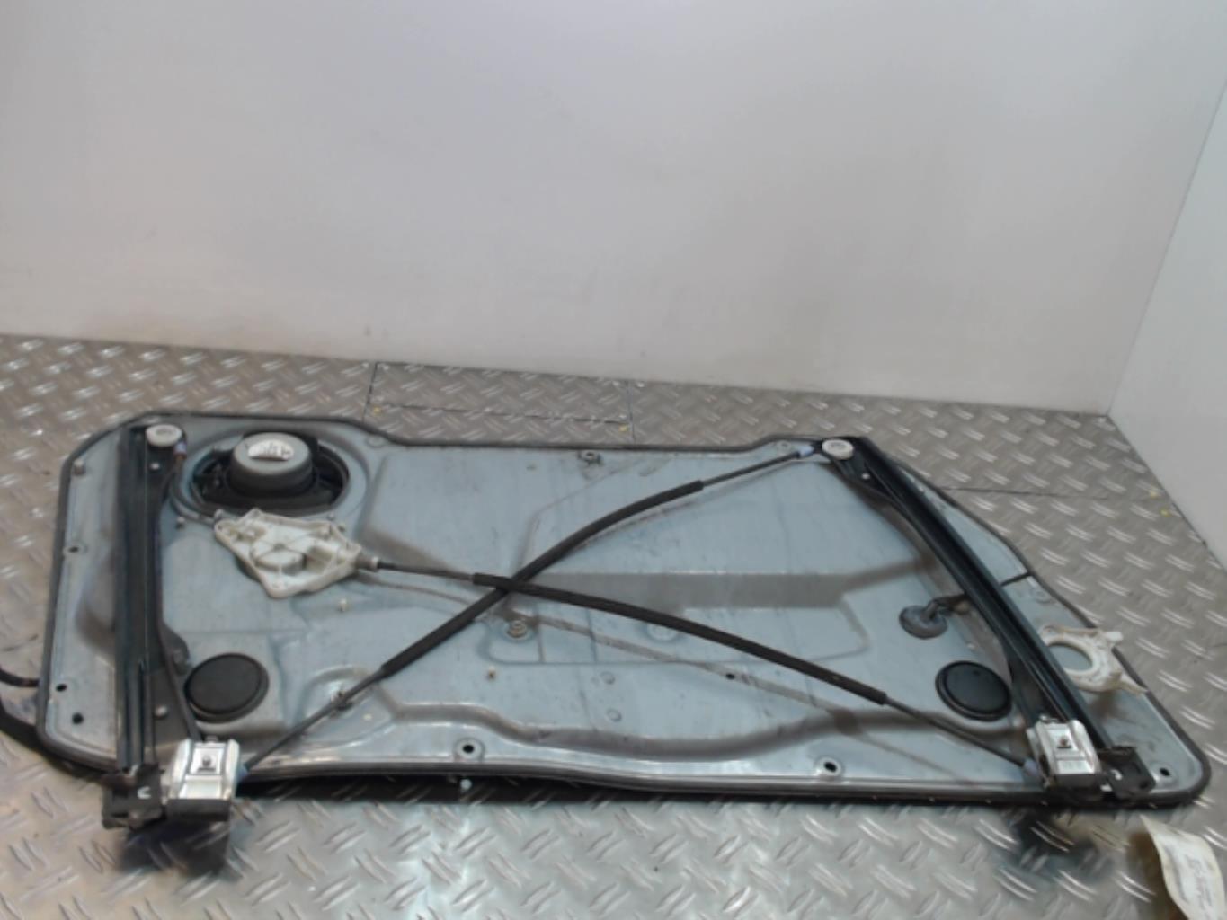 Alzacristalli elettrico anteriore destro SEAT IBIZA 3 PHASE 1 Diésel - 1