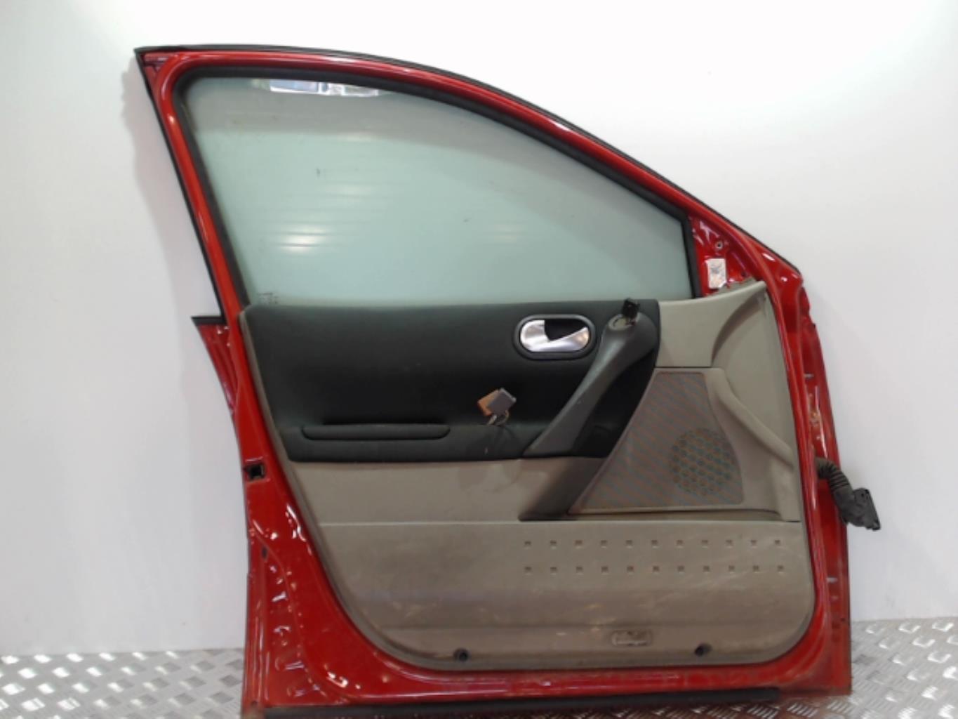 Porte avant gauche RENAULT MEGANE 2 PHASE 1 BREAK Diesel - 1