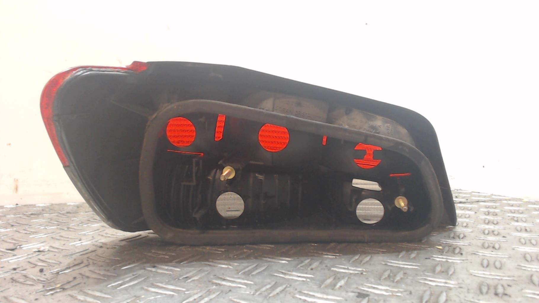 Fanale posteriore principale destro (luci) PEUGEOT 306 PHASE 2 Diésel - 1