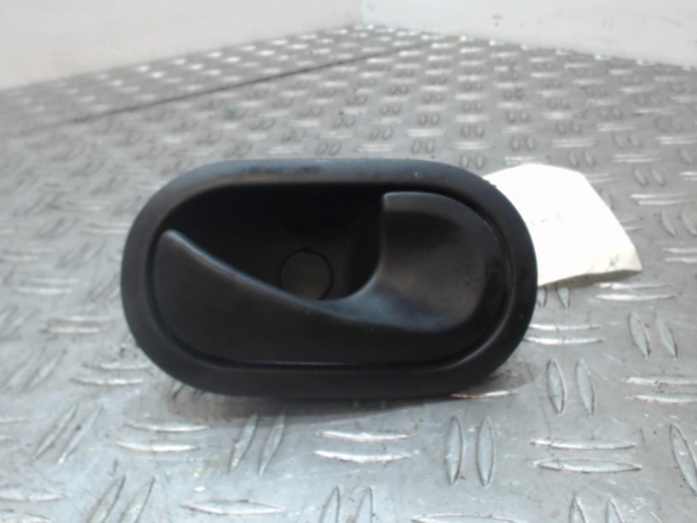 Maniglia interna posteriore destra RENAULT SCENIC 2 PHASE 1 Diésel - 1