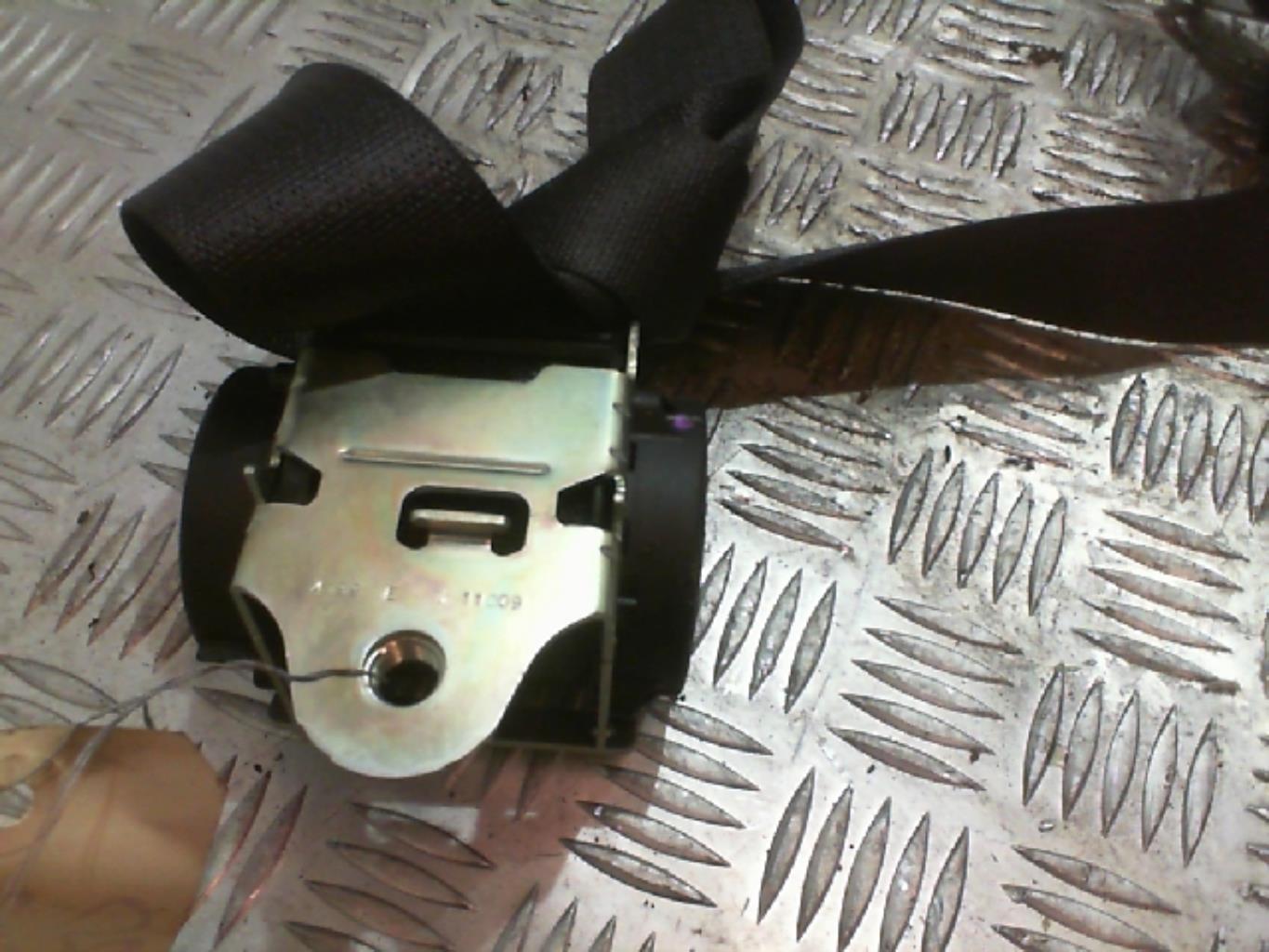 Cintura di sicurezza posteriore destra OPEL CORSA D PHASE 2 Gasolina - 1