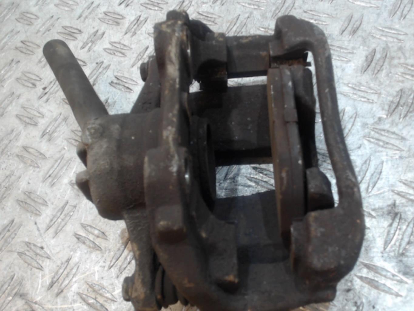 Pinza freni anteriore destra PEUGEOT 307 PHASE 2 BREAK Diésel - 1