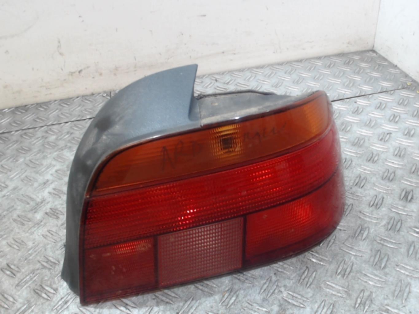 Fanale posteriore principale destro (luci) BMW SERIE 5 E39 PHASE 1 Gasolina - 1