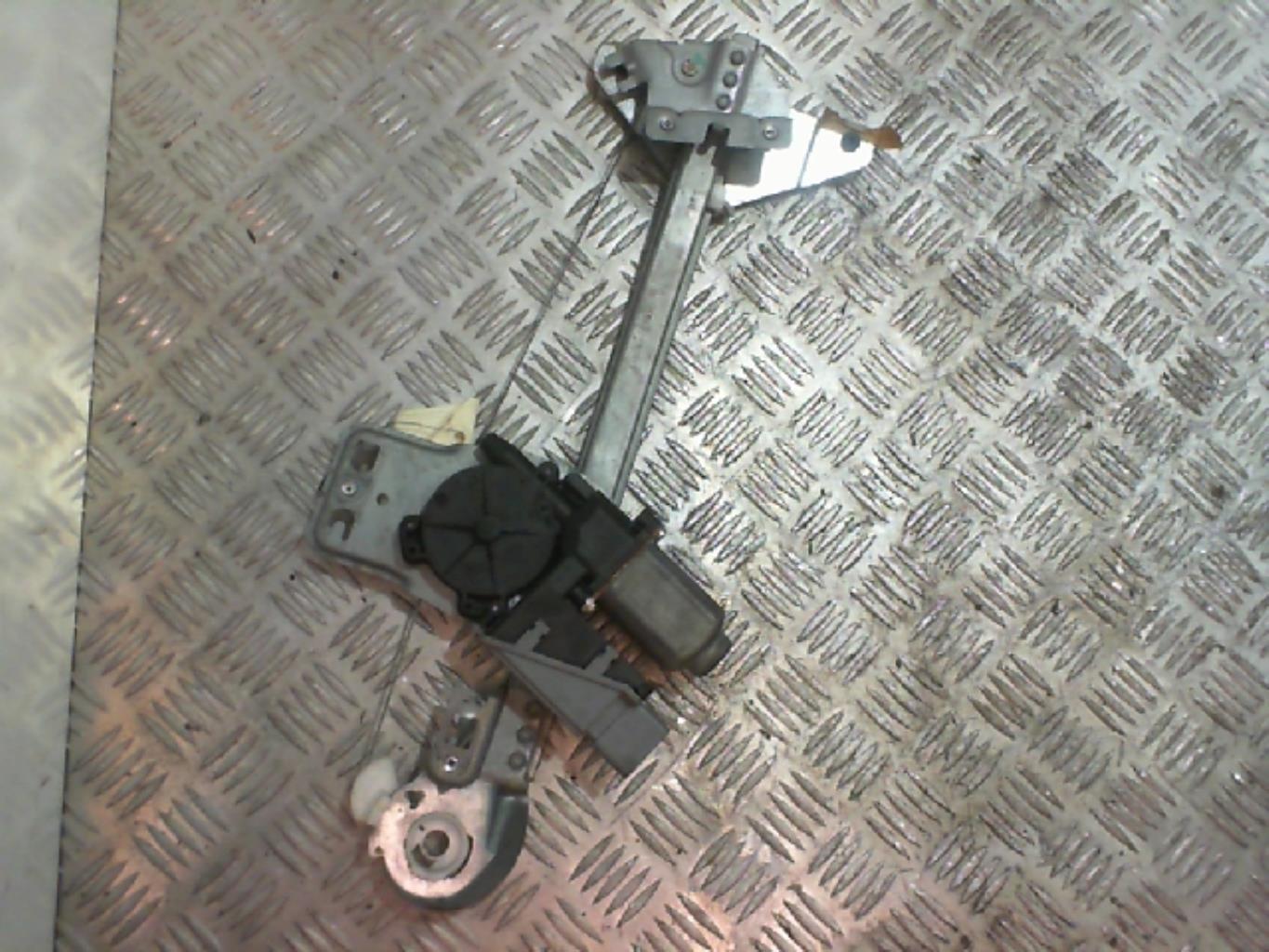Alzacristalli elettrico posteriore destro PEUGEOT 307 PHASE 1 Diésel - 1