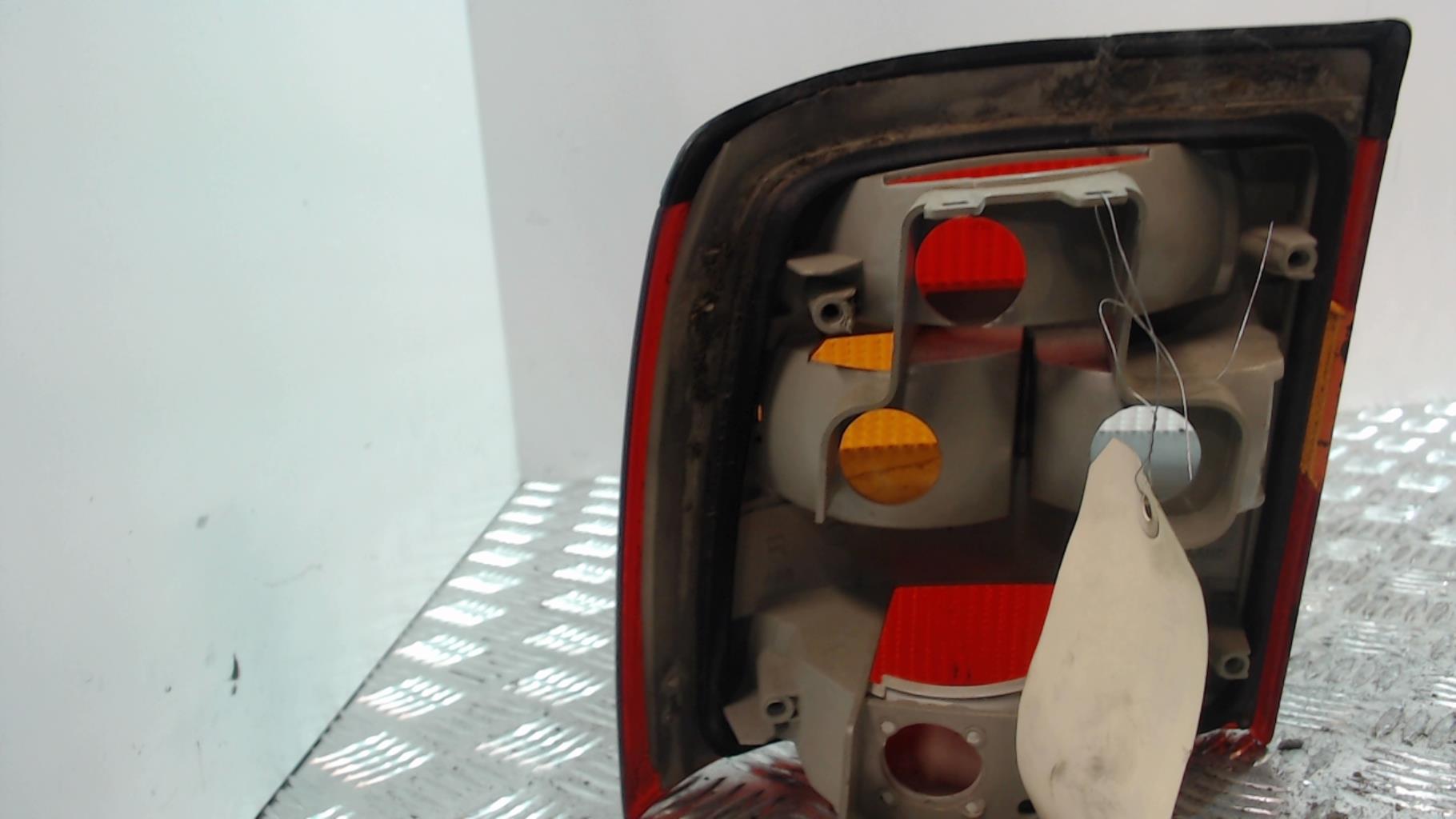 Fanale posteriore principale destro (luci) OPEL VECTRA A PHASE 2 Gasolina - 1