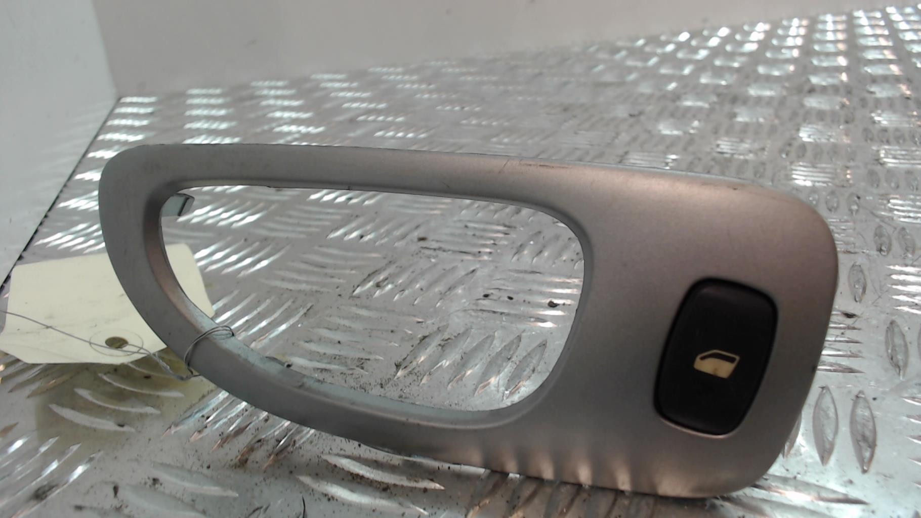 Interruttore lavacristalli posteriore sinistro PEUGEOT 307 PHASE 1 Diésel - 1