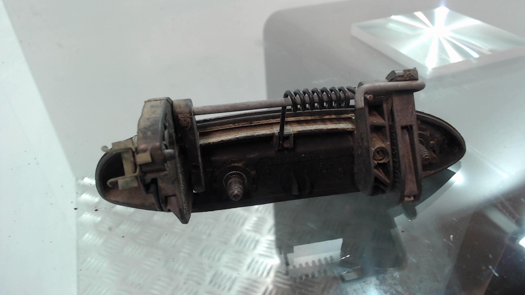 Maniglia portiera anteriore sinistra RENAULT SCENIC 1 PHASE 2 Gasolina - 1