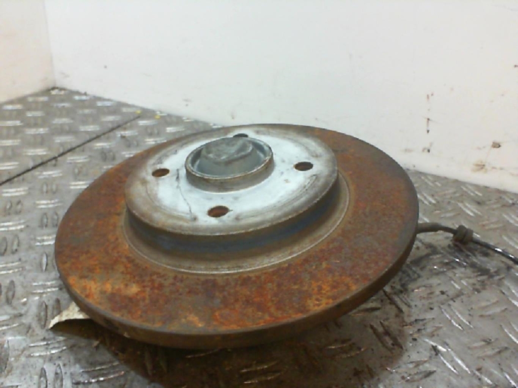 Mozzo posteriore destro CITROEN BERLINGO 2 PHASE 1 Diésel - 1