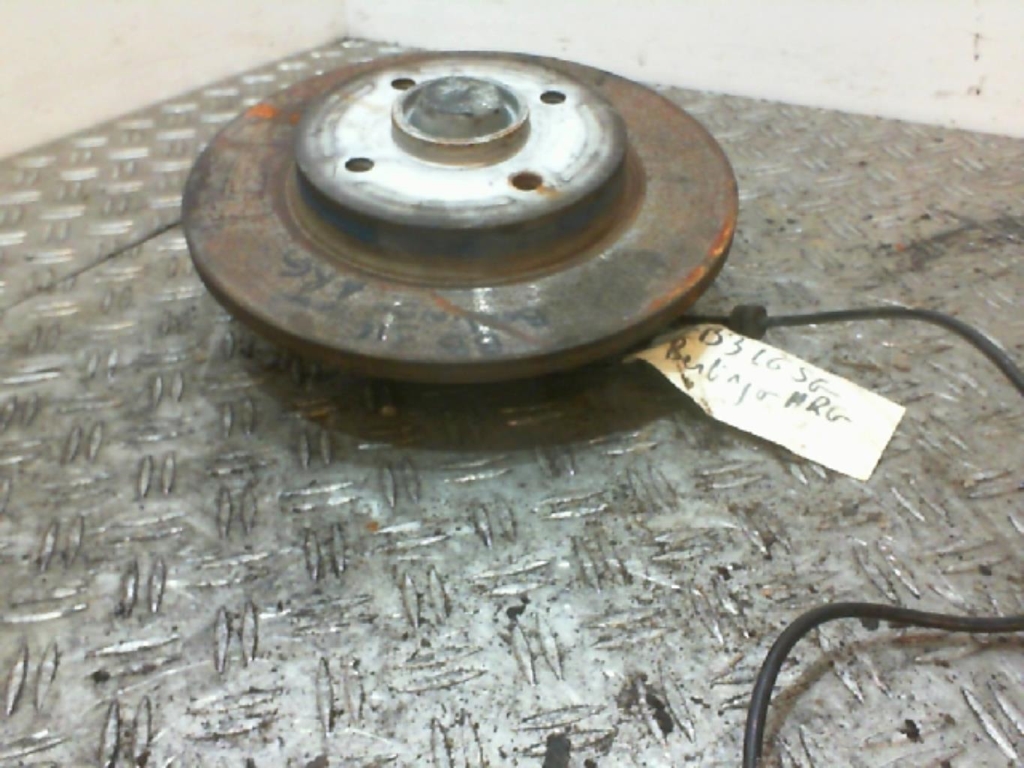 Mozzo posteriore sinistro CITROEN BERLINGO 2 PHASE 1 Diésel - 1