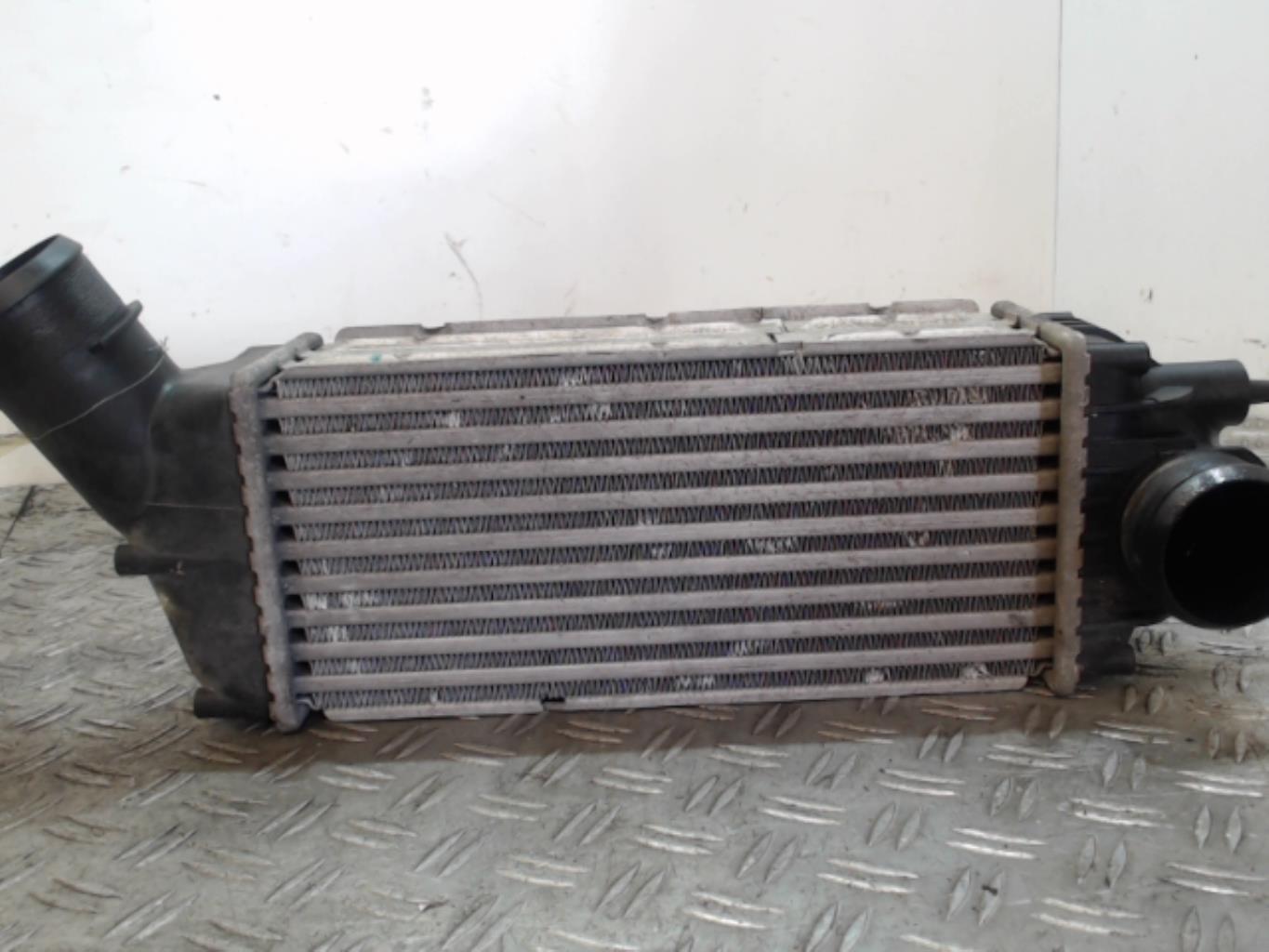 Echangeur air (Intercooler) PEUGEOT 307 PHASE 1 BREAK Diesel - 1