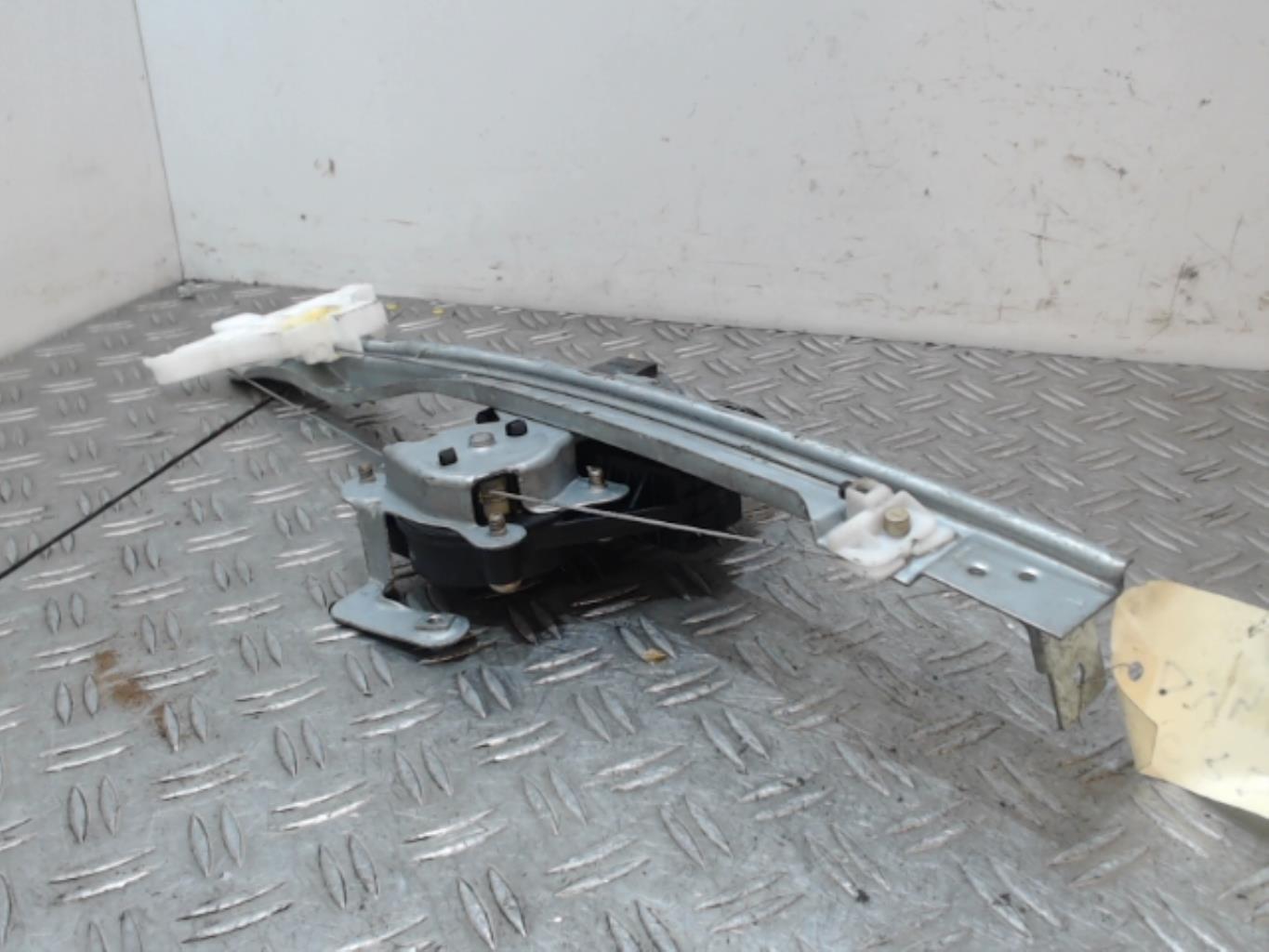 Alzacristalli elettrico posteriore sinistro FORD MONDEO 2 BREAK Diésel - 1
