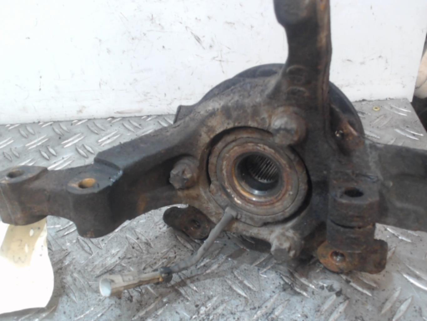 Mozzo anteriore destro OPEL ZAFIRA A PHASE 1 Gasolina - 1