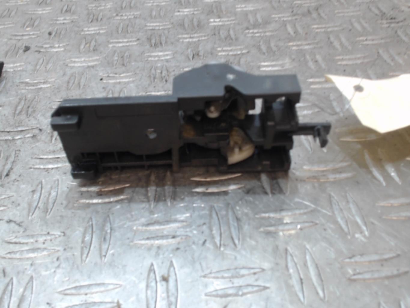 Maniglia interna anteriore sinistra SUZUKI SWIFT 3 Gasolina - 1