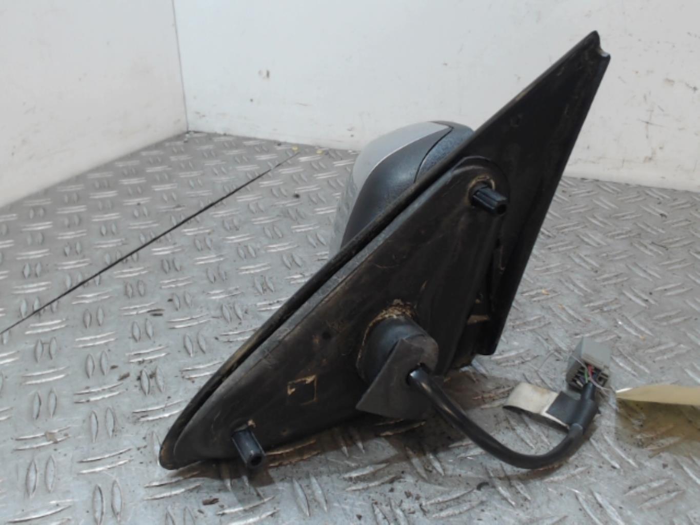 Retrovisor derecho FORD MONDEO 2 BREAK Diésel - 1