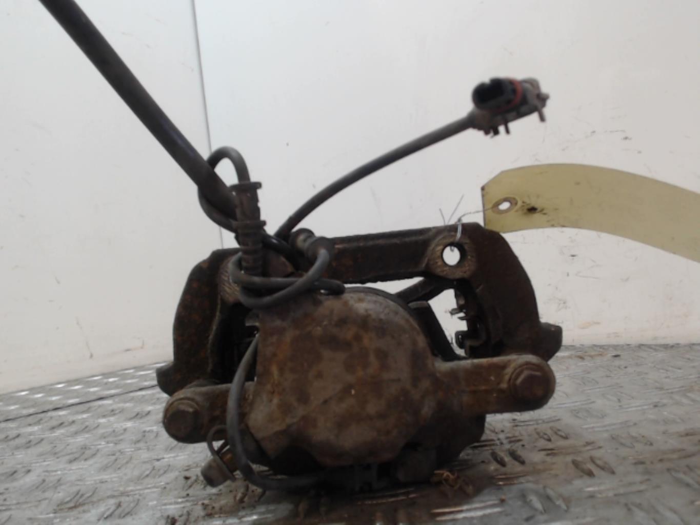 Pinza freni anteriore sinistra MERCEDES CLASSE C 203 PHASE 1 Diésel - 1