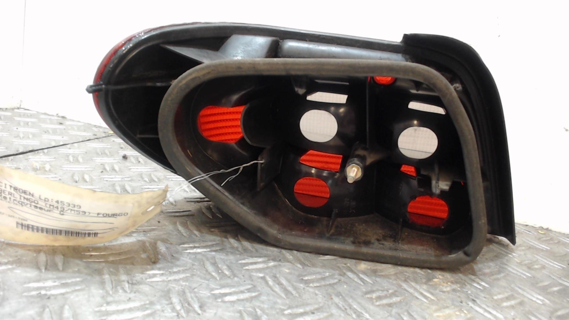 Fanale posteriore principale destro (luci) CITROEN XSARA PHASE 1 COUPE Diésel - 1