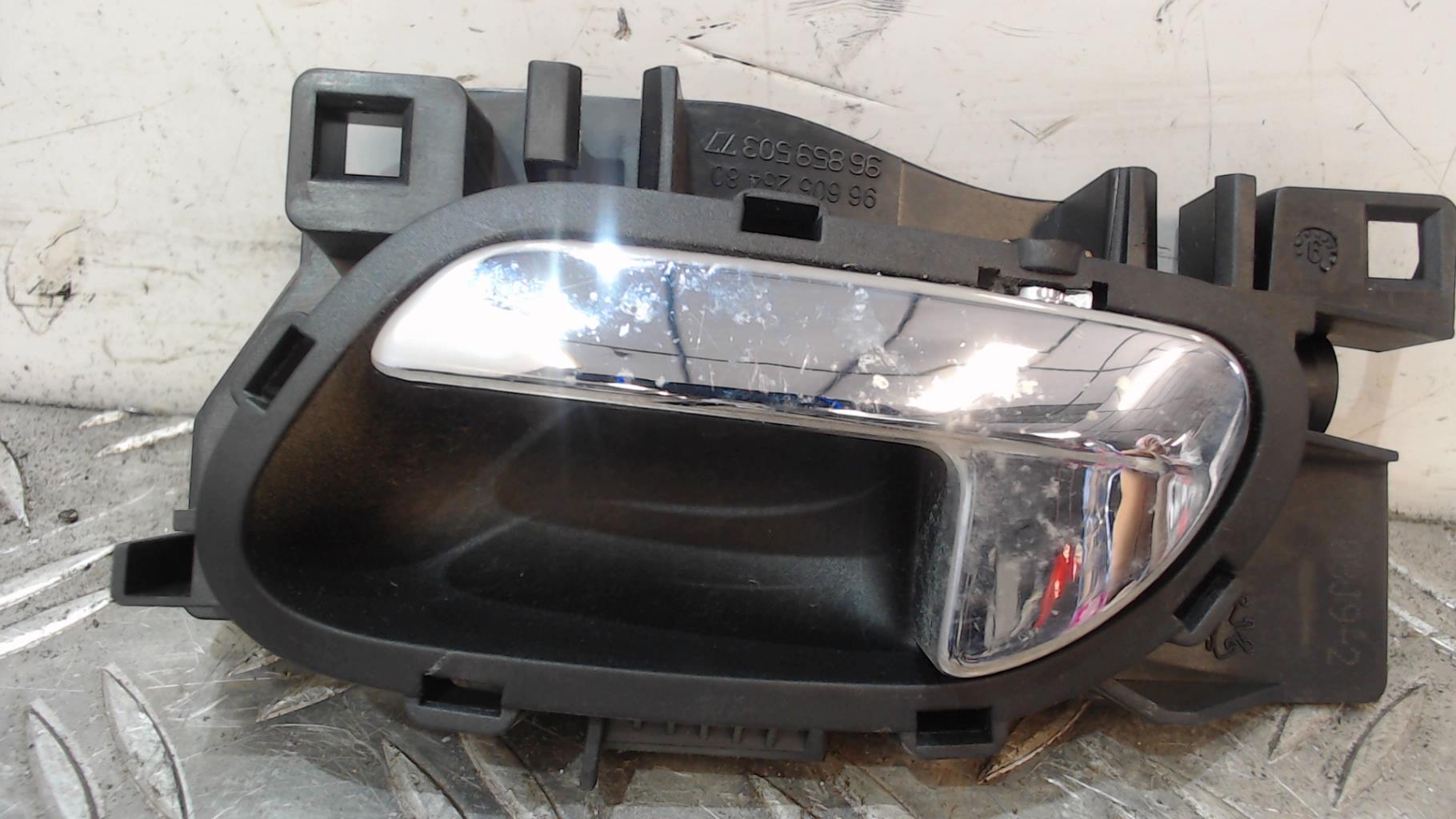 Maniglia interna posteriore sinistra PEUGEOT 308 1 SW PHASE 1 BREAK Diésel - 1