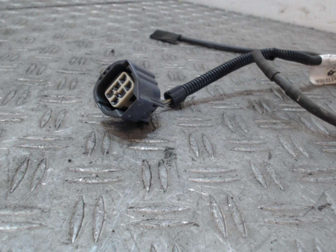 Pompe lave glace avant FORD C-MAX 1 PHASE 2 Diesel - 1
