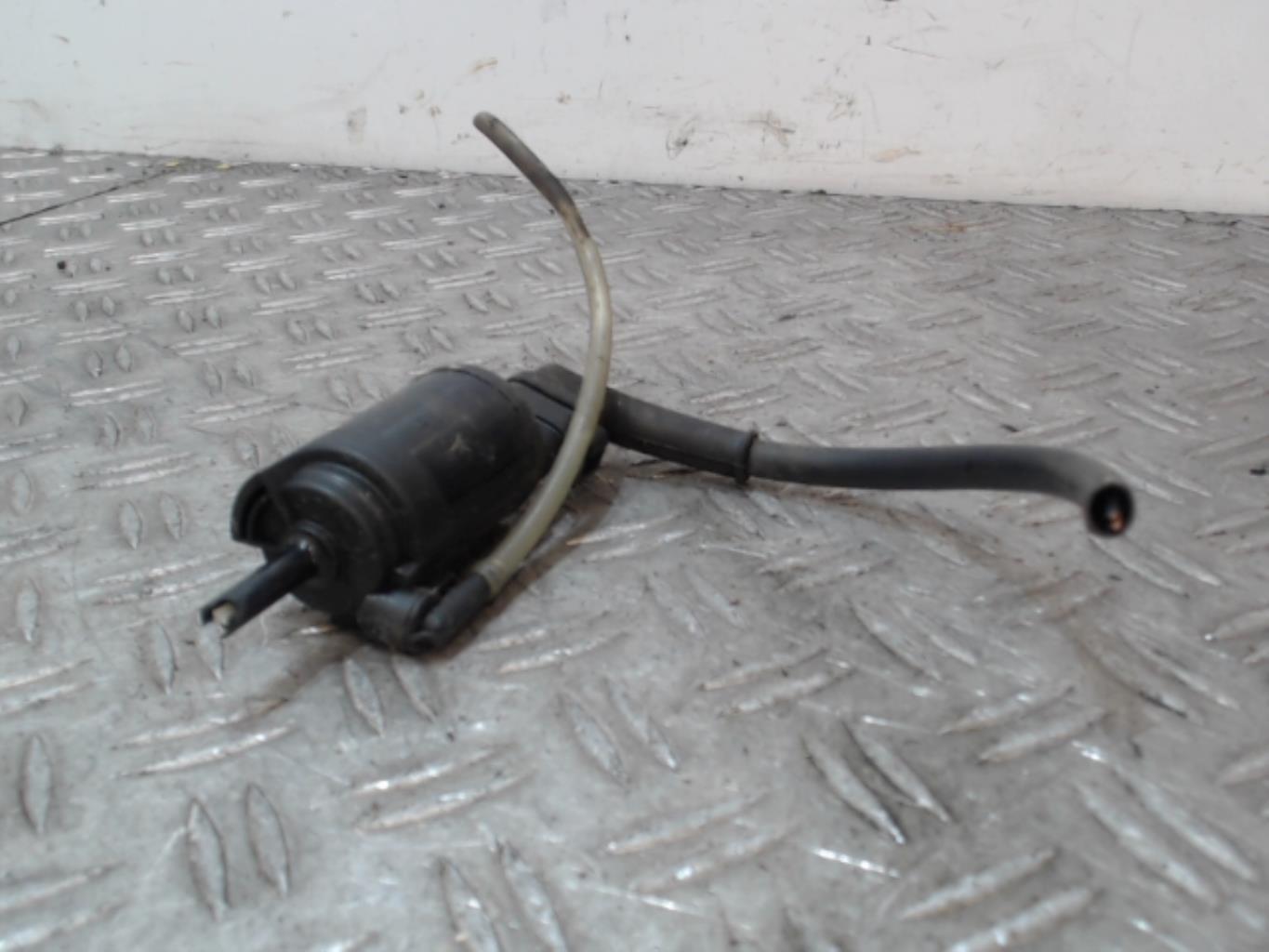 Pompe lave glace avant RENAULT EXPRESS PHASE 1 Essence - 1