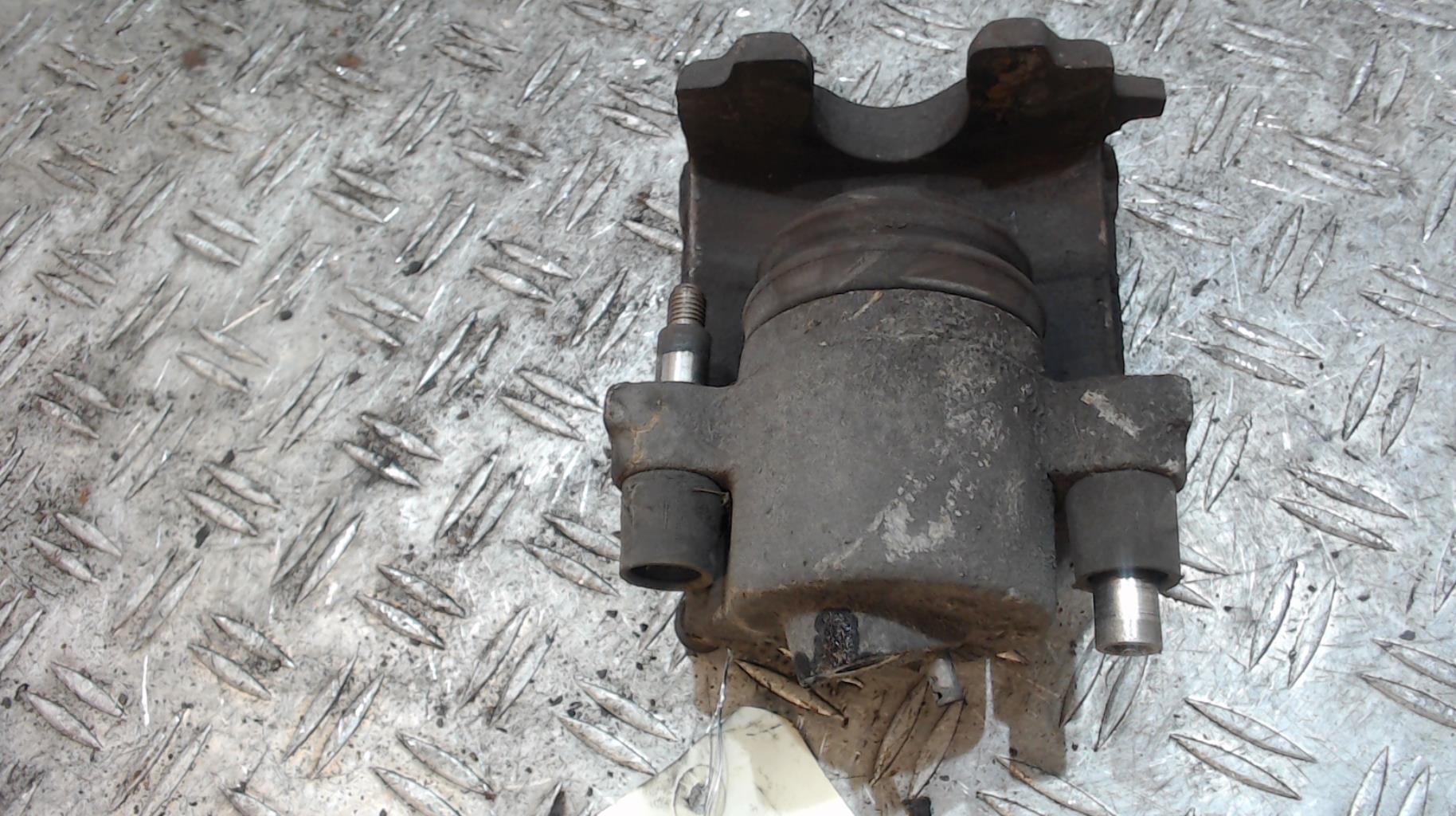 Pinza freni anteriore destra VOLKSWAGEN GOLF 5 Diésel - 1