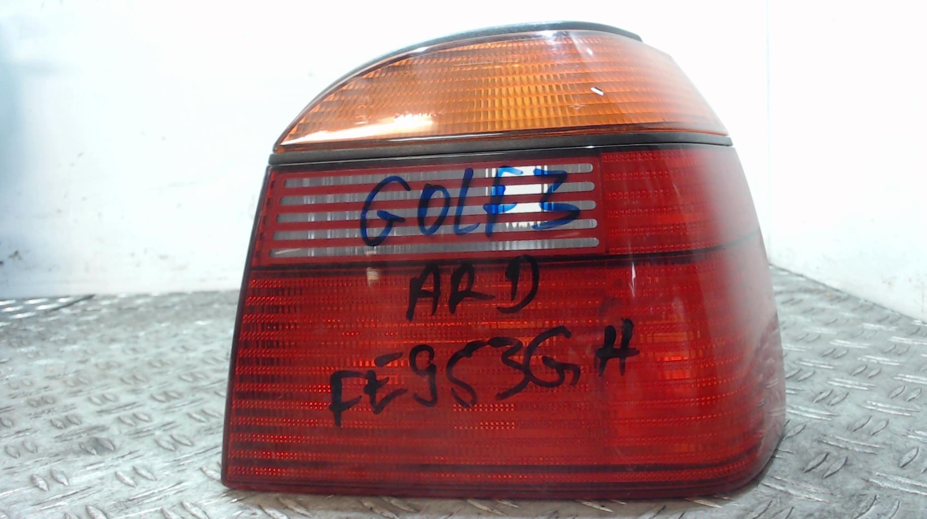 Fanale posteriore principale destro (luci) VOLKSWAGEN GOLF 3 Gasolina - 1