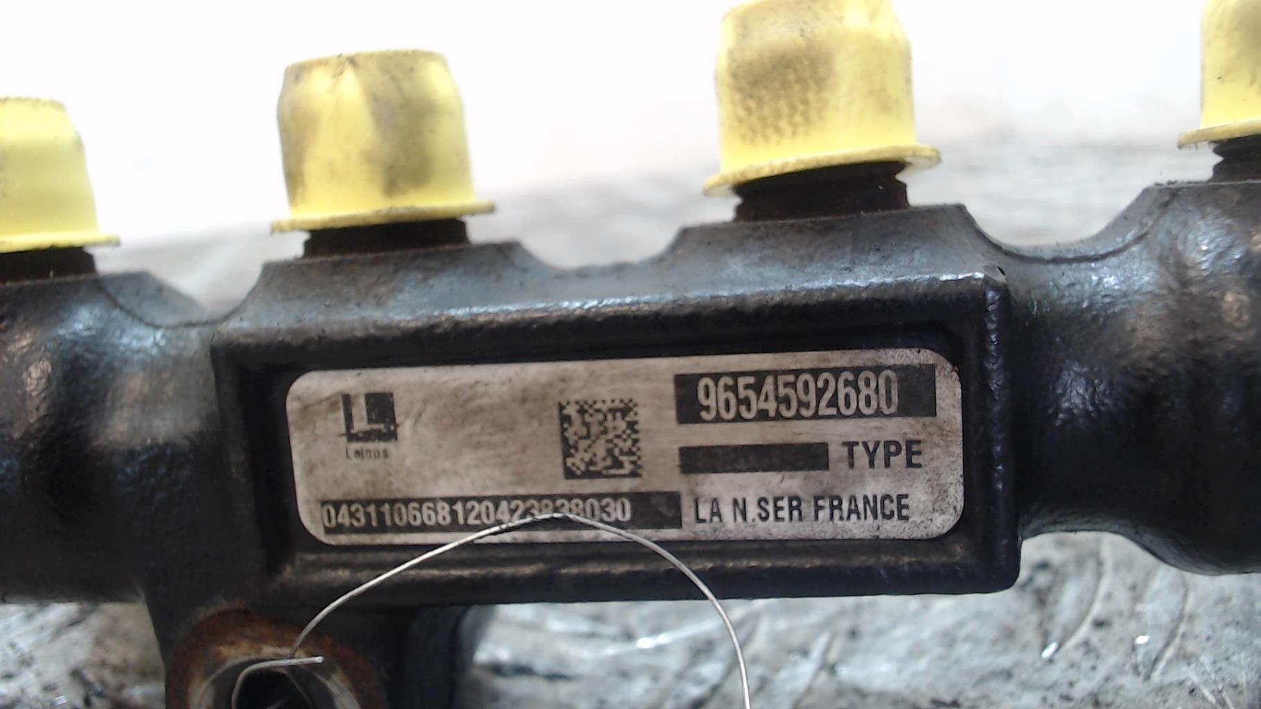 Rampe injection PEUGEOT 307 PHASE 1 Diesel - 1