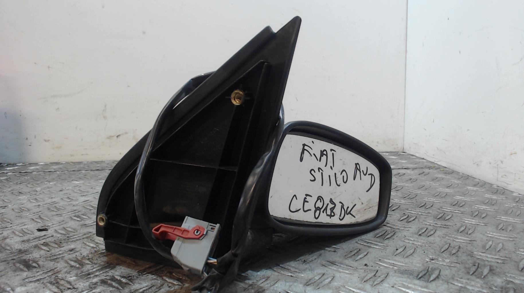 Retrovisor derecho FIAT STILO BREAK Diésel - 1