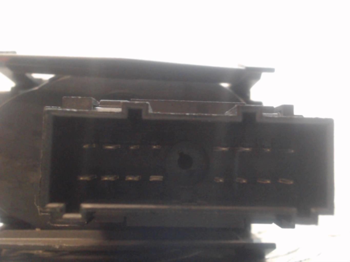 Commande de phare FORD FOCUS 2 PHASE 1 Diesel - 1