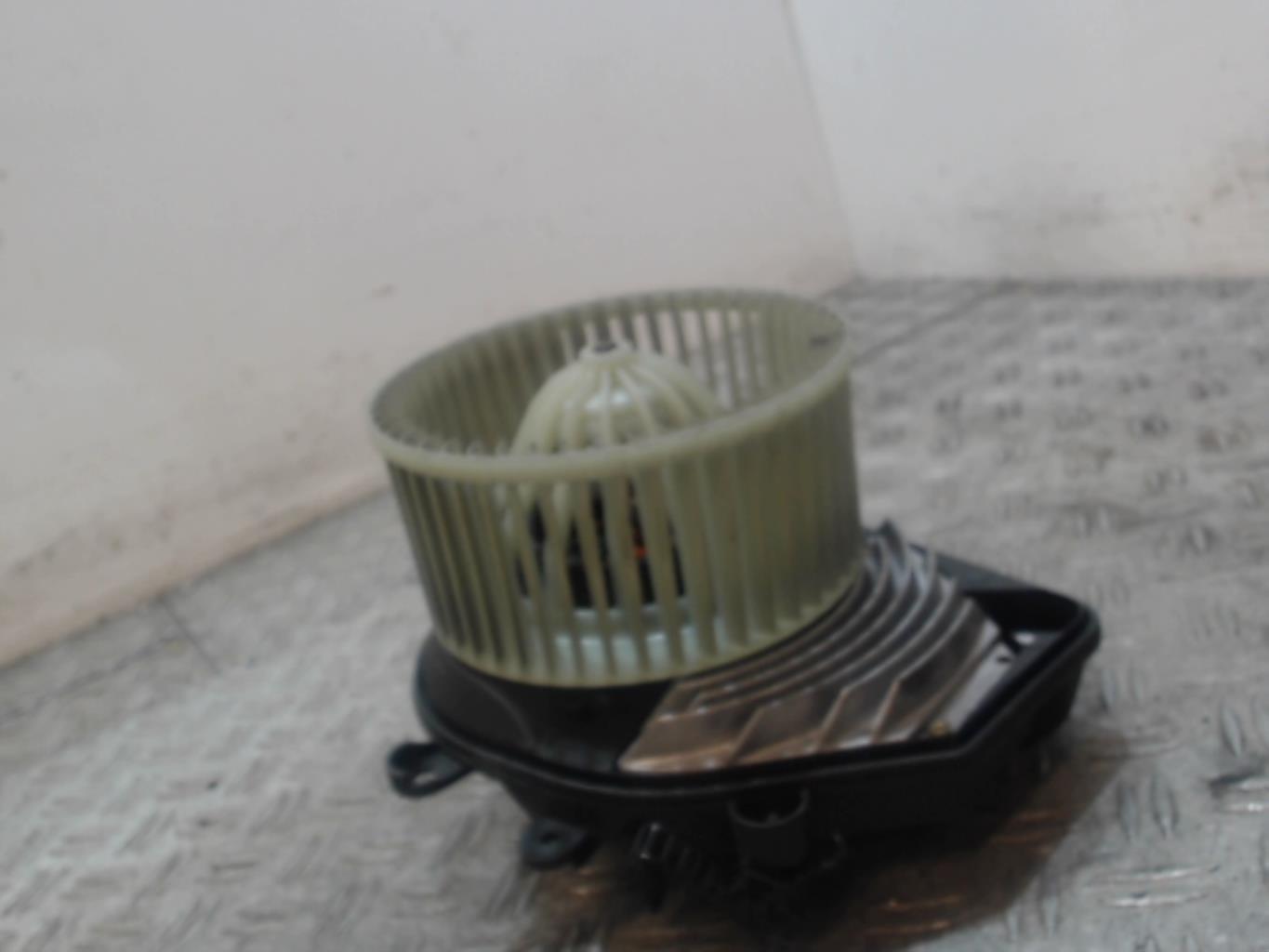 Pulseur d'air VOLKSWAGEN PASSAT 4 PHASE 2 BREAK Diesel - 1