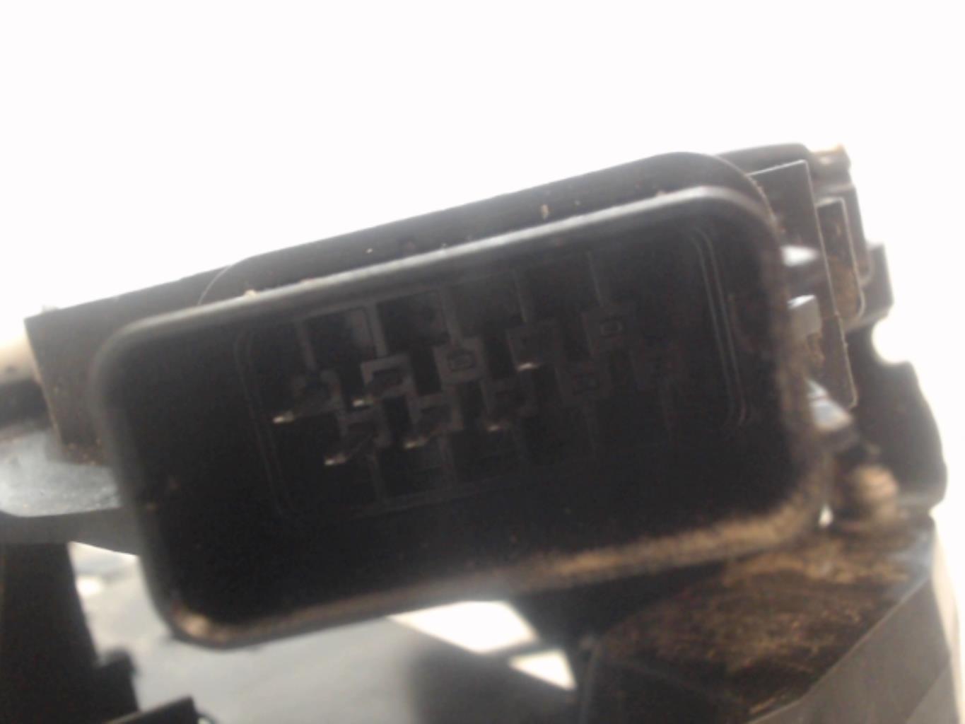 Serrure avant droit FORD FOCUS 2 PHASE 1 Diesel - 1