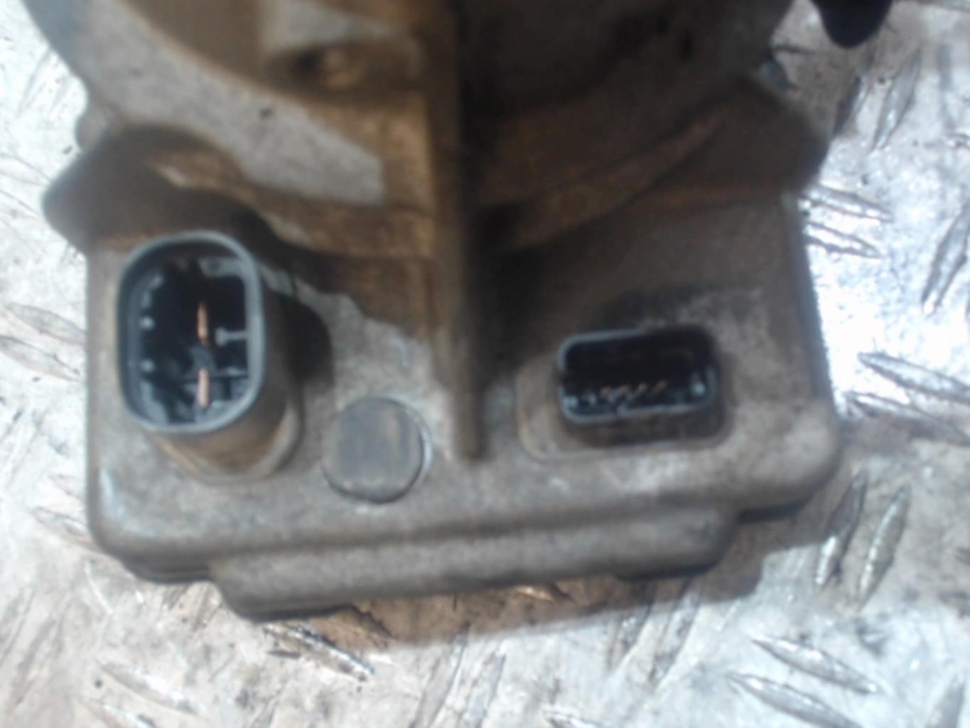 Pompe de direction CITROEN C4 PICASSO 1 Diesel - 1
