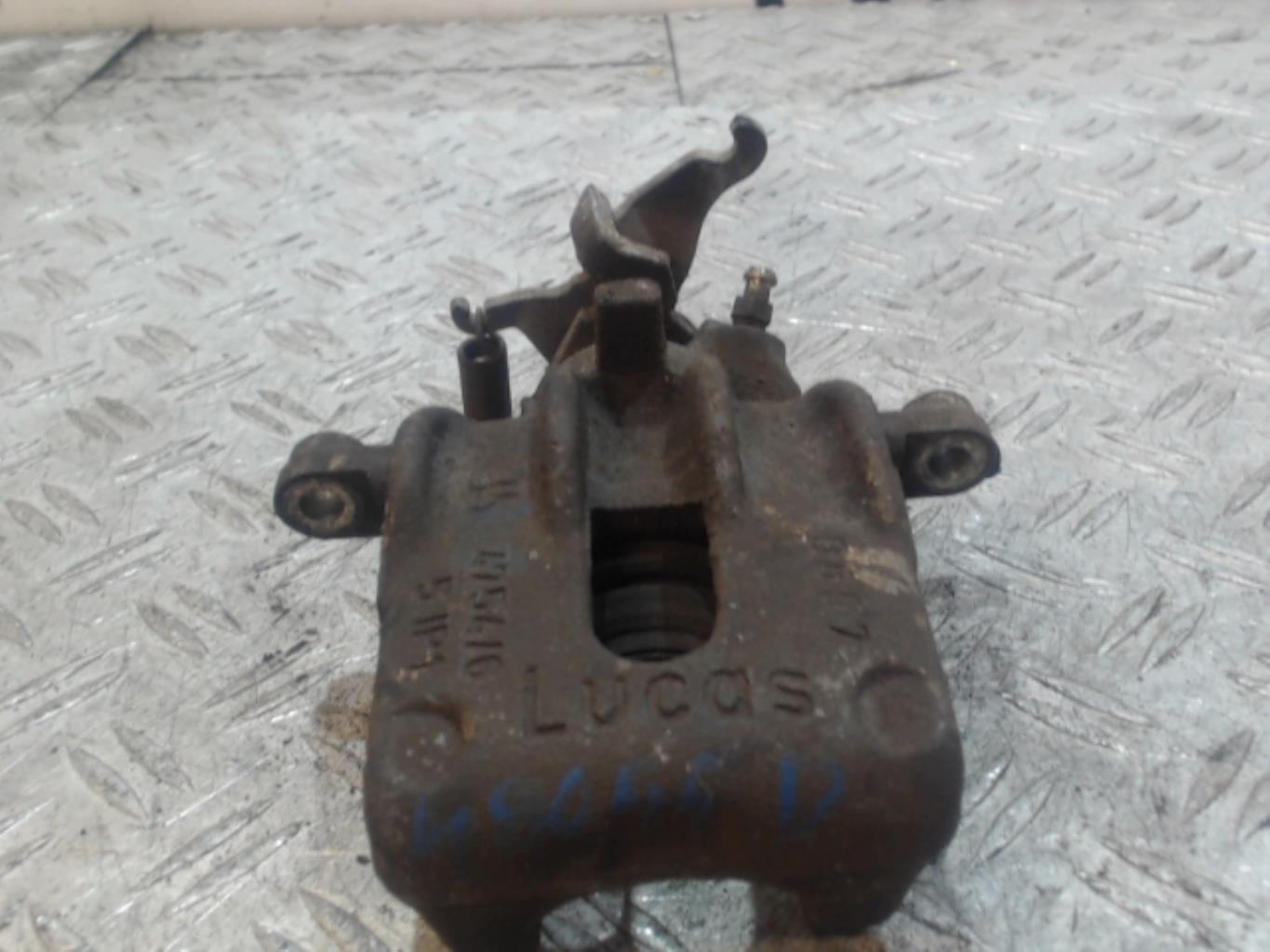 Pinza freni posteriore destra FORD FOCUS 1 Diésel - 1