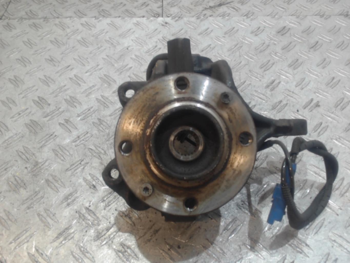 Mozzo anteriore sinistro CITROEN DS3 PHASE 2  - 1