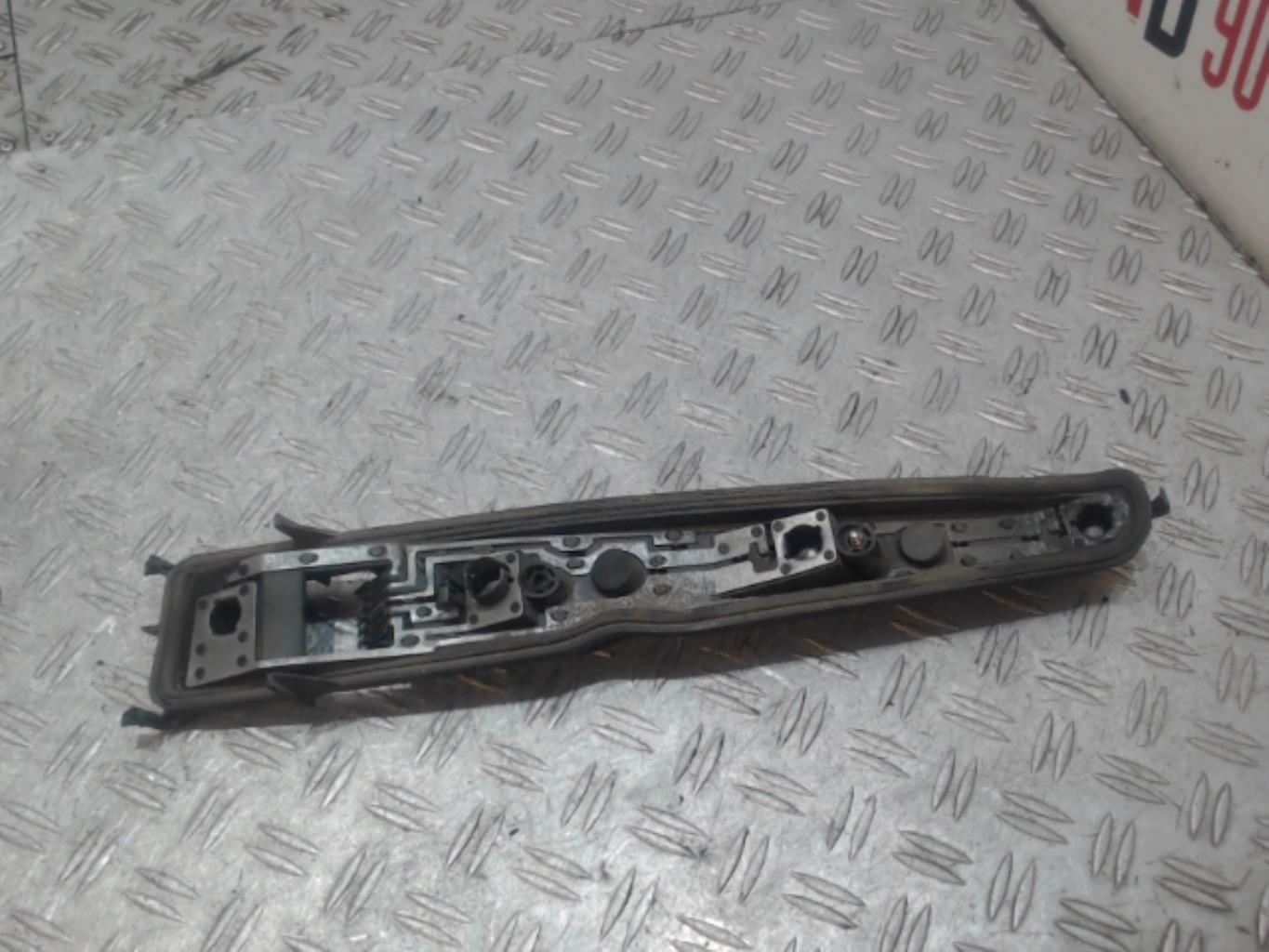 Base portalampade fanale posteriore destro OPEL MERIVA A PHASE 2 Diésel - 1
