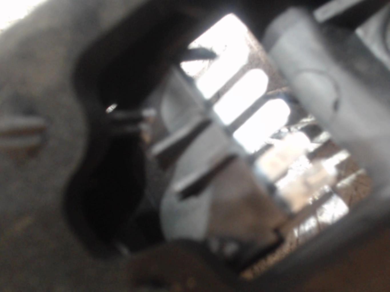 Base portalampade fanale posteriore sinistro OPEL CORSA C PHASE 1 Diésel - 1