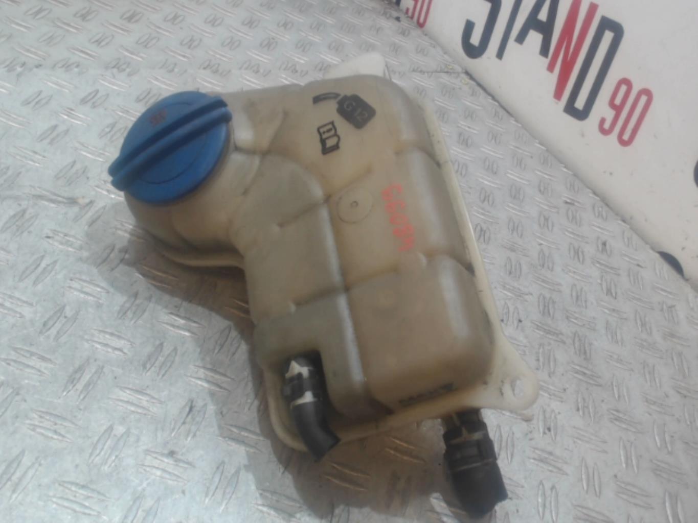 Vase d'expansion AUDI A4 2 AVANT PHASE 2 BREAK Diesel - 1