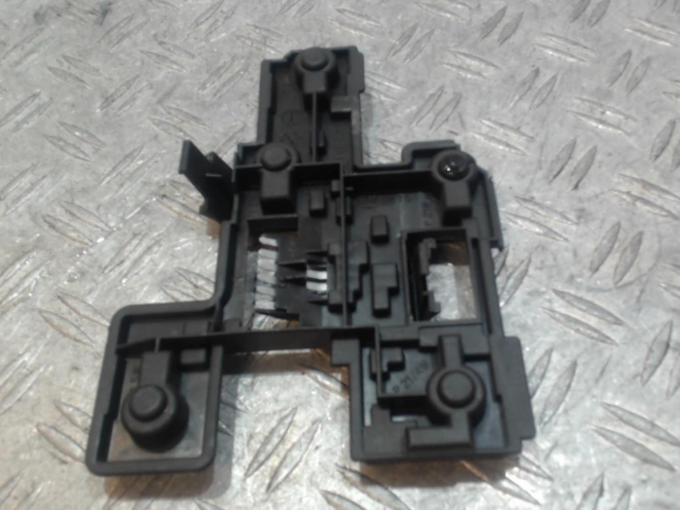 Base portalampade fanale posteriore destro OPEL VECTRA B PHASE 2 Gasolina - 1