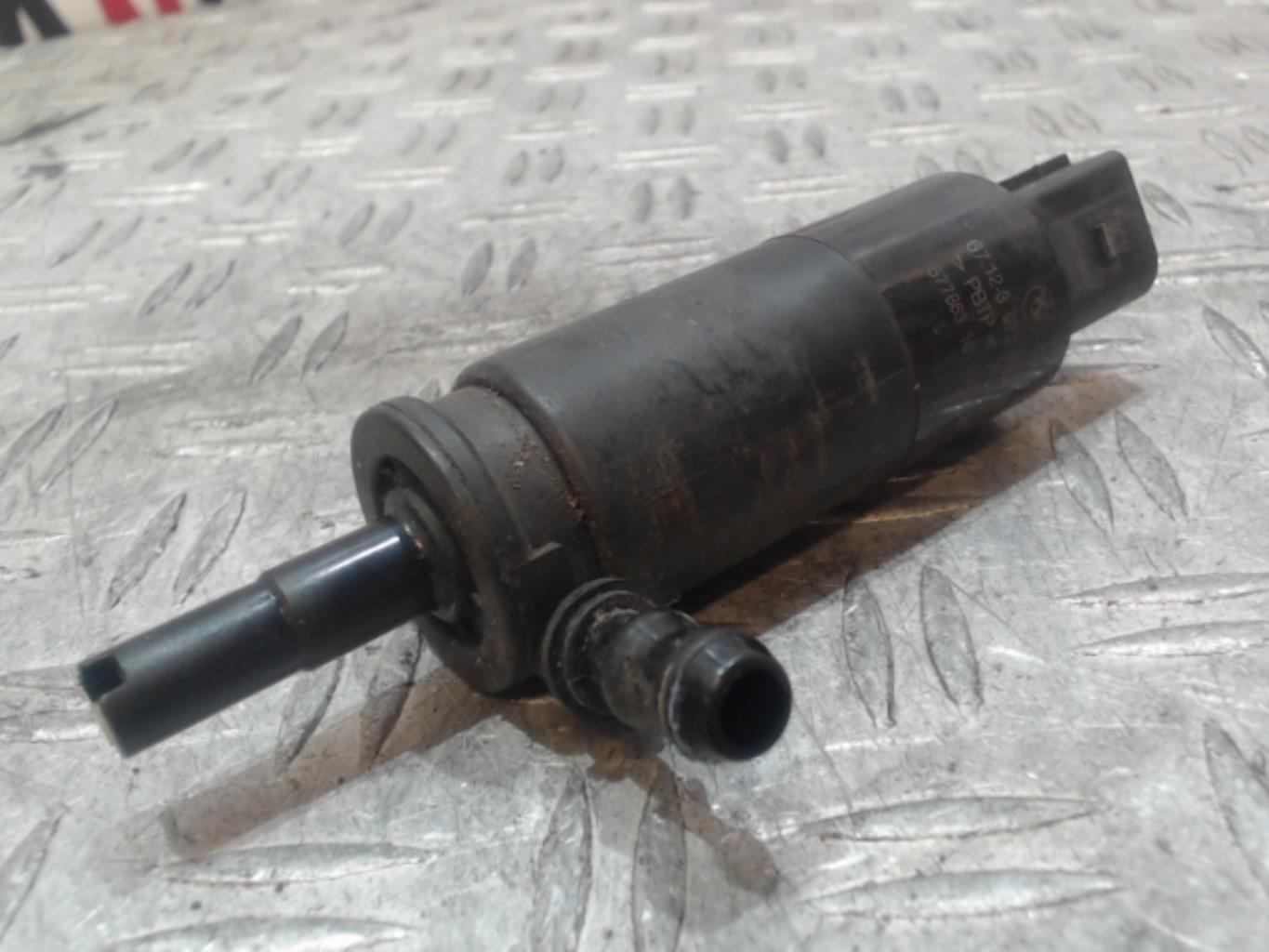 Pompe lave phares BMW SERIE 5 E61 TOURING PHASE 2 BREAK Diesel - 1