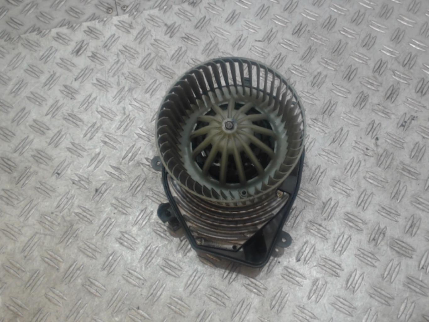 Pulseur d'air VOLKSWAGEN PASSAT 4 PHASE 2 BREAK Diesel - 1