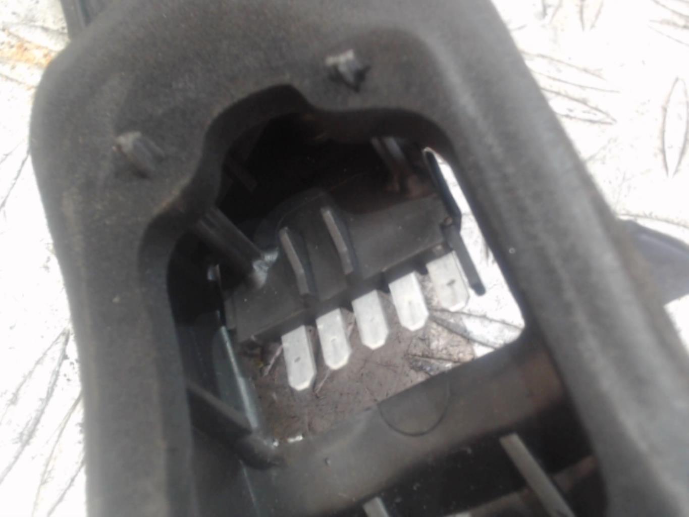Base portalampade fanale posteriore destro OPEL CORSA C PHASE 1 Gasolina - 1