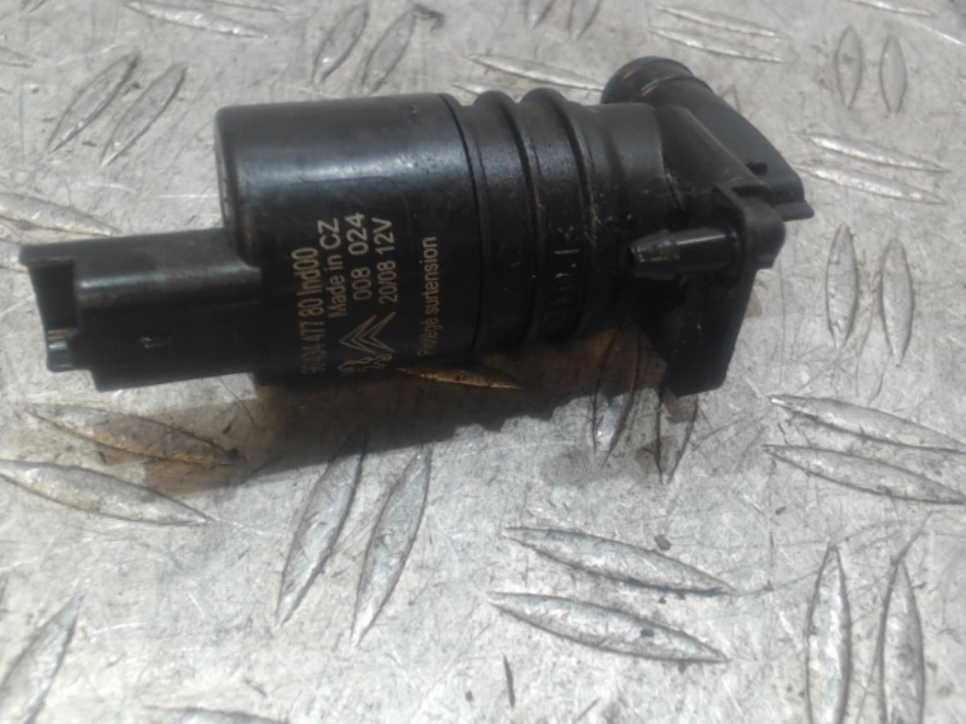 Pompa lavacristalli anteriore PEUGEOT 407 PHASE 1 Diésel - 1