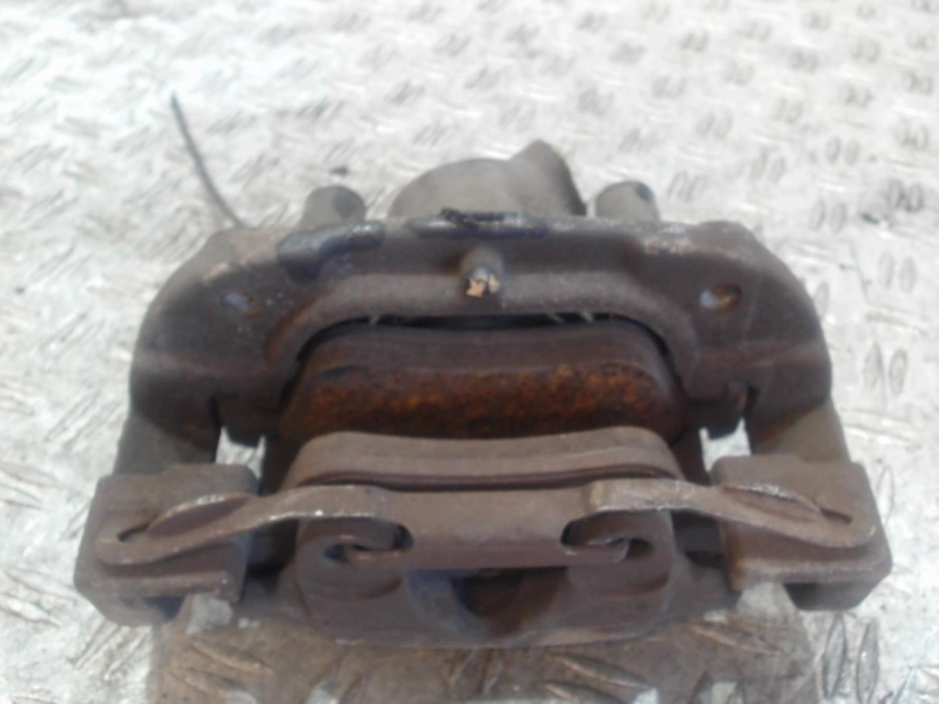 Pinza freni anteriore sinistra BMW SERIE 3 E46 COMPACT PHASE 2 Diésel - 1