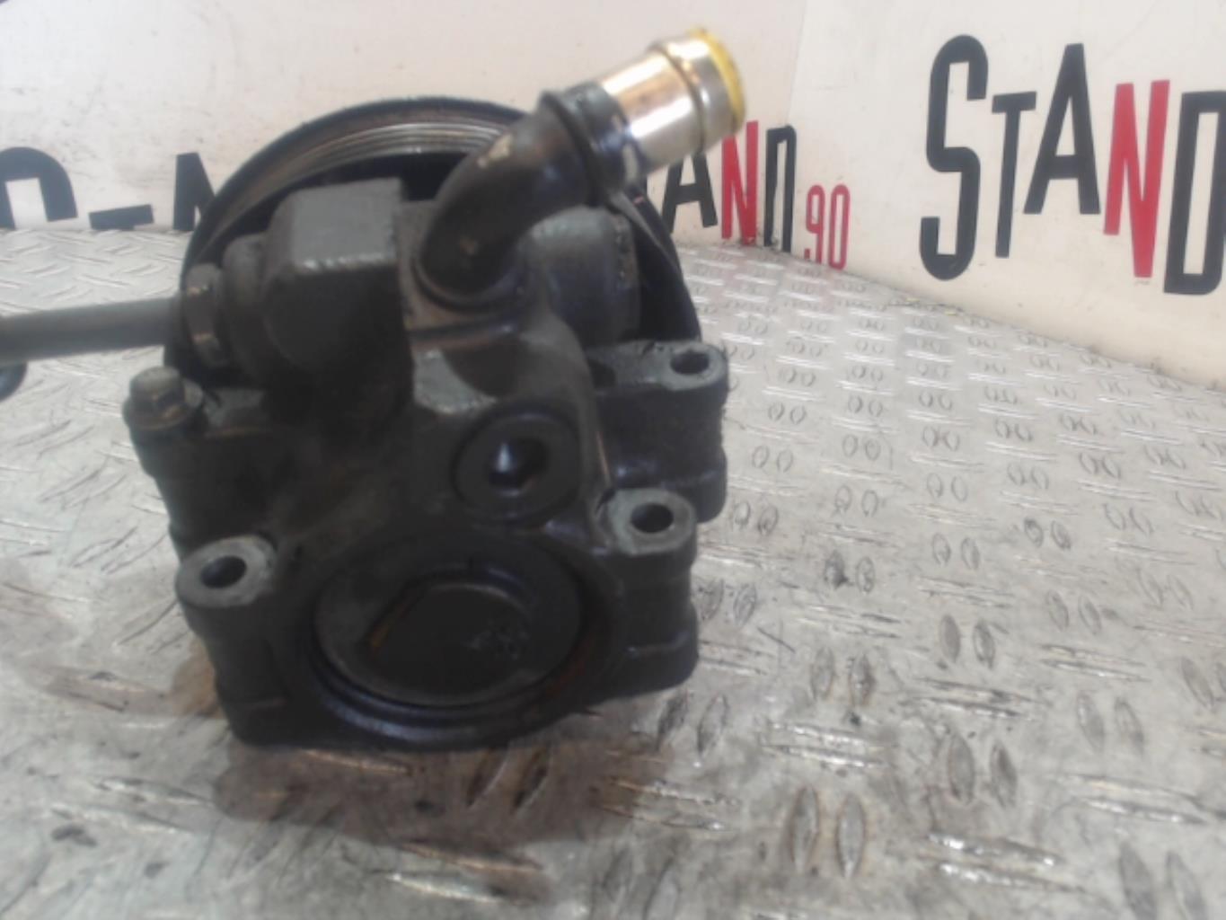 Pompe de direction FORD FOCUS 1 Diesel - 1