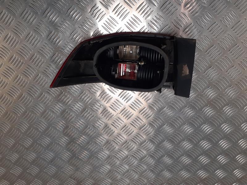 Fanale posteriore principale destro (luci) RENAULT LAGUNA 2 PHASE 1 Diésel - 1